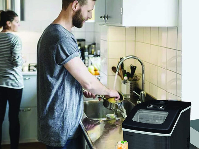 Product Image 2 - Frigidaire Ice Maker E