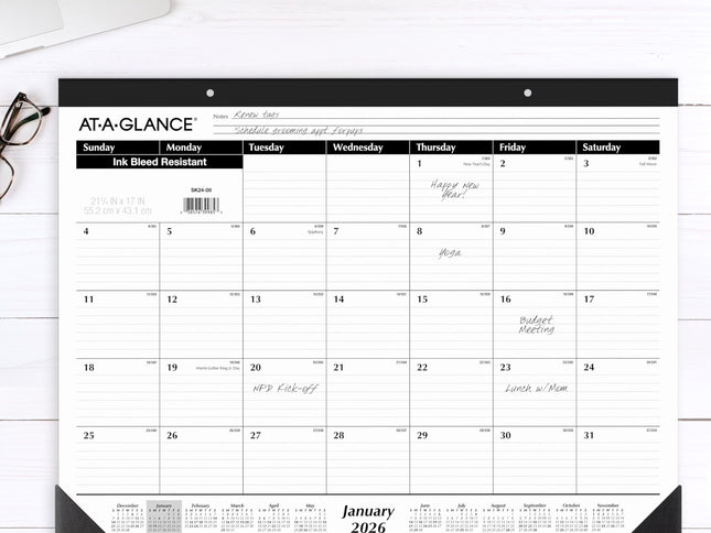 Product Image 2 - ATAGLANCE 2026 Desk Ca