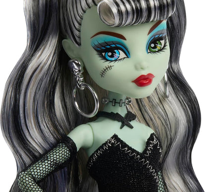 Product Image 4 - Monster High x Barbie 