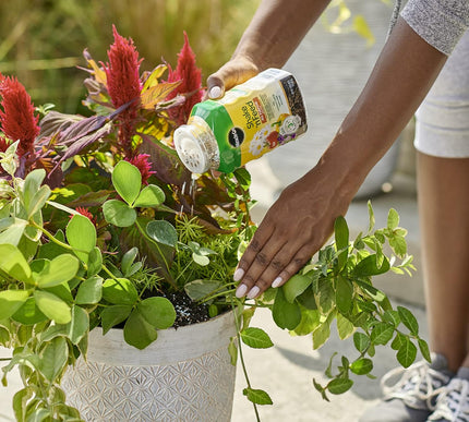 Product Image 6 - MiracleGro Shake N Fee